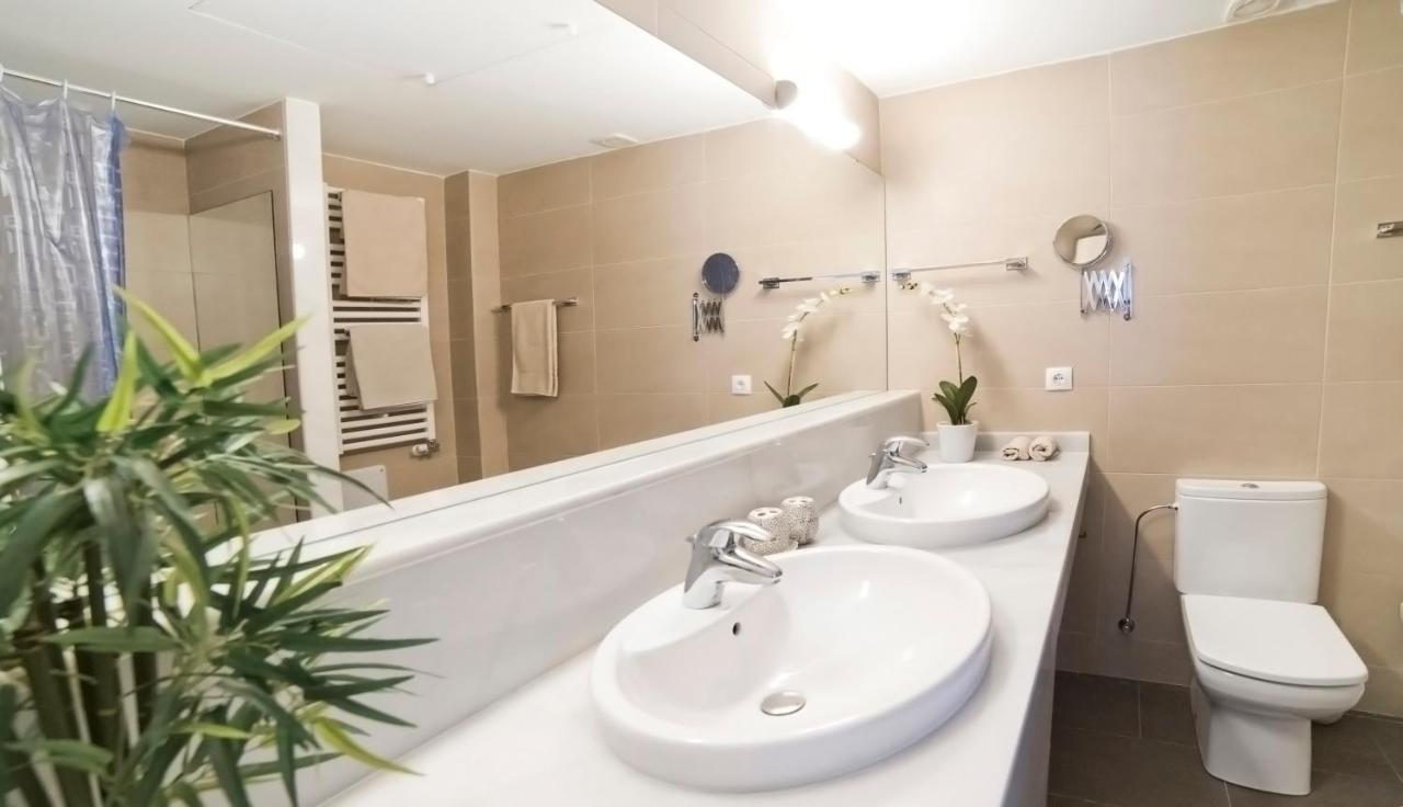 Апартаменты Tranquil Duplex In Sitges, Barcelona,Sea Views, Parking, Terrace Экстерьер фото